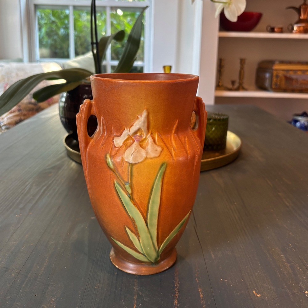 Roseville Pottery Iris Vase 921-8 Orange Tan Art Deco Floral 2 Handled 8 Inch